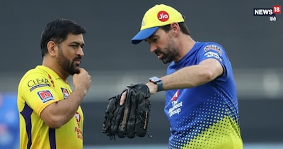 सीएसके के कोच स्टिफन फ्लेमिंग और एमएस धोनी