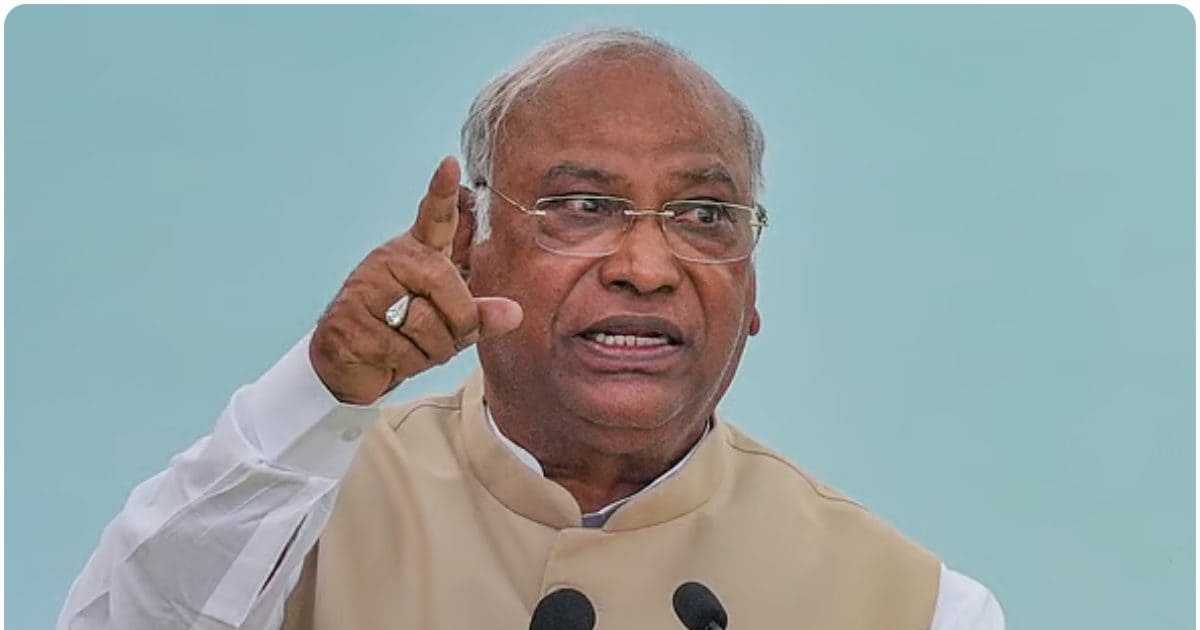 गुजरात के अनपढ़ों को मूर्ख बना सकते हैं केरल को नहीं, खरगे के बयान से मचा हंगामा, बीजेपी ने किया पलटवार