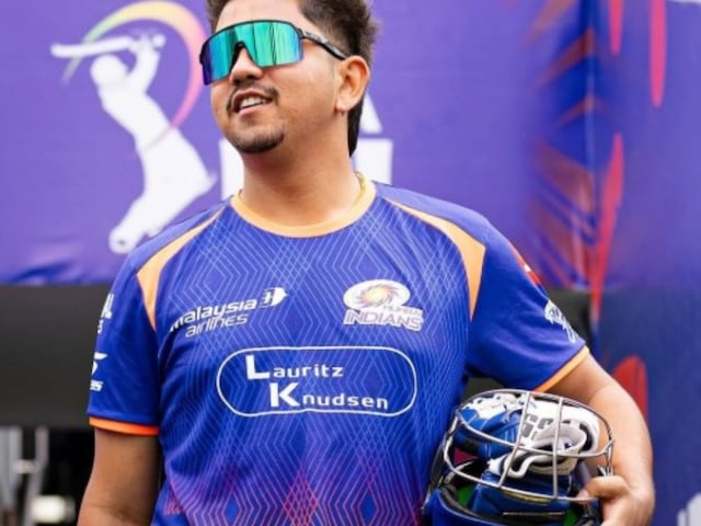 Who is Mayank Rawat, who made his debut, hit 5 sixes in one over