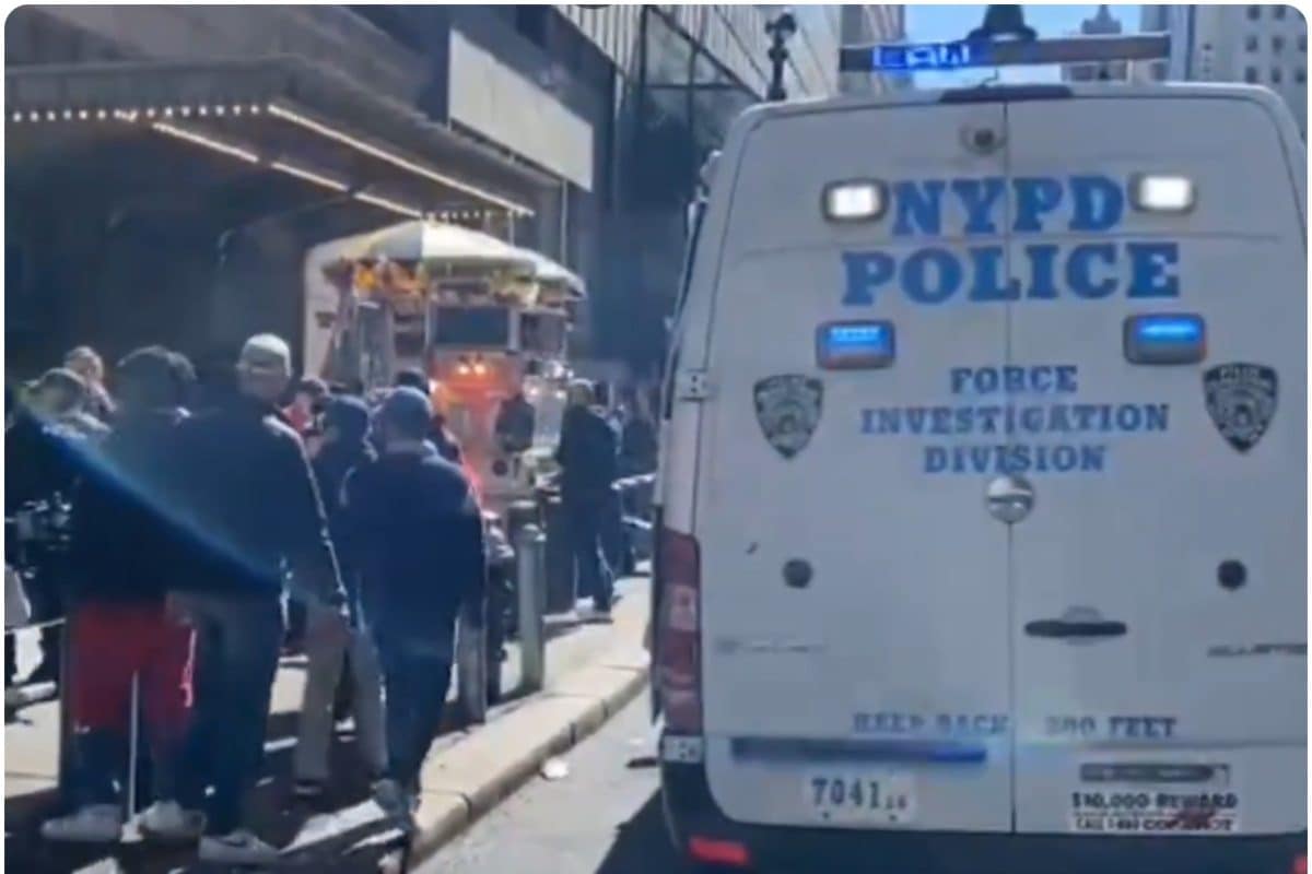 न्यूयॉर्क में सरेआम मौत का तांडव, चाकू से 3 लोगों पर जानलेवा हमला, पुलिस ने आरोपी को मार दी गोली