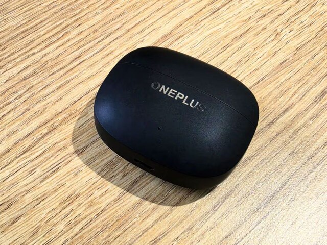 वनप्लस के नए Buds 4 Pro कितने दमदार? कीमत के हिसाब से मिल रहा है पैकेज