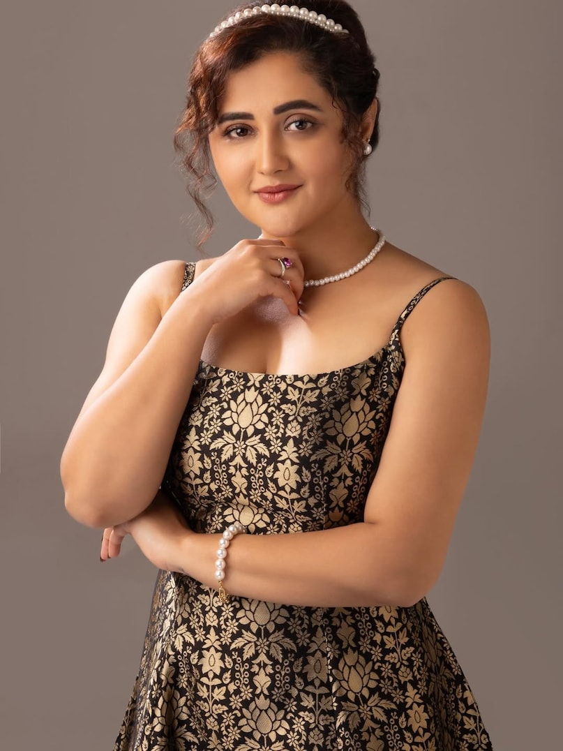 Rashmi desai struggle