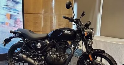 Royal Enfield Hunter 350 का नया प्रीमियम बेस वेरिेएंट लॉन्च किया गया है.