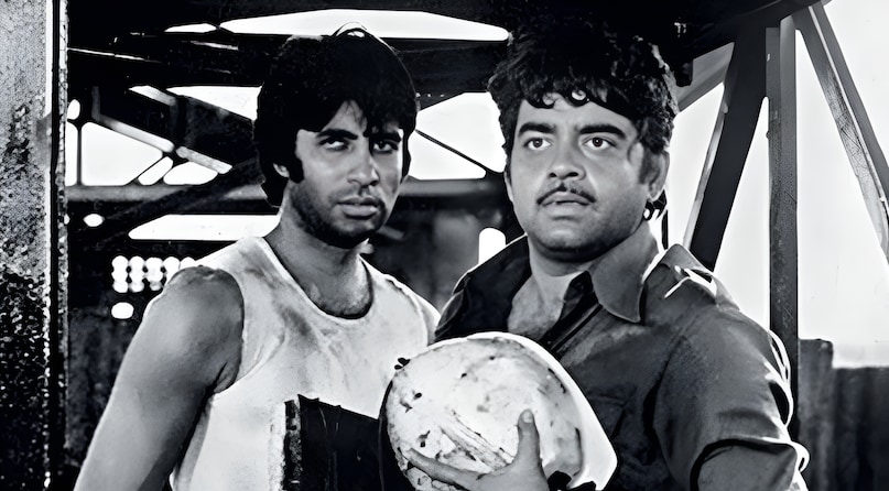 Amitabh Bachchan Shatrughan Sinha Rivalry, Bollywood 70s Cold War, Shatrughan Sinha Biography Anything But Khamosh, Amitabh Bachchan Insecurity, Kala Patthar Set Controversy, Dostana Movie Behind The Scenes, Amitabh vs Shatrughan Fight, अमिताभ बच्चन शत्रुघ्न सिन्हा विवाद, बिहारी बाबू बनाम महानायक