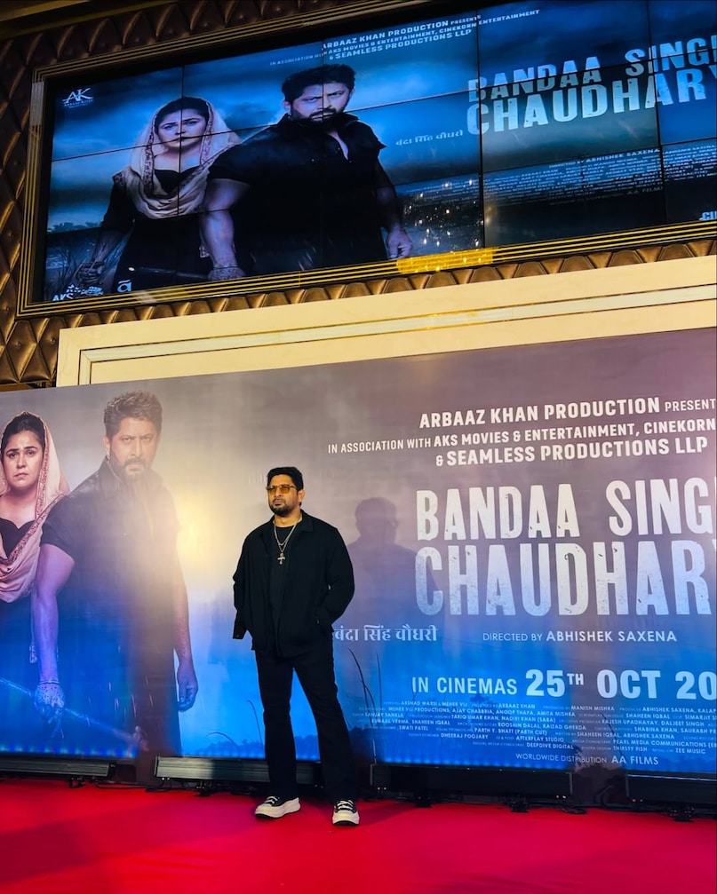 Arshad Warsi, Arshad Warsi struggle story, Happy birthday Arshad Warsi, Arshad Warsi unknown Facts, Arshad Warsi parents, how Arshad Warsi come in bollywood, how Jaya Bachchan changed Arshad Warsi destiny, Arshad Warsi hit Films, अरशद वारसी, अरशद वारसी की संघर्ष कहानी, अरशद वारसी के अज्ञात तथ्य, अरशद वारसी के माता-पिता, अरशद वारसी बॉलीवुड में कैसे आए, जया बच्चन ने अरशद वारसी की किस्मत कैसे बदली, अरशद वारसी की हिट फिल्में