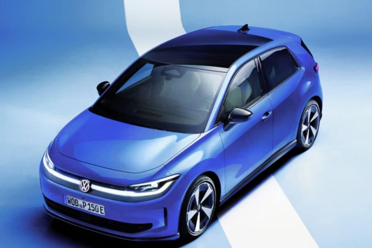 VW Polo बनी इलेक्ट्रिक! 455KM रेंज, फास्ट चार्जिंग और सनरूफ; कीमत मात्र इतनी