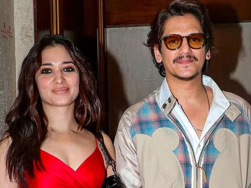Vijay Varma, Vijay Varma and tamannaah Bhatia, Vijay Varma breakup, Vijay Verma broke down after breakup, Tamannaah Bhatia Vijay Varma breakup, Vijay Varma trolling, Bollywood breakup news, Vijay Varma interview News18, विजय वर्मा, विजय वर्मा और तमन्ना भाटिया, विजय वर्मा का ब्रेकअप, ब्रेकअप के बाद टूटे विजय वर्मा, तमन्ना भाटिया विजय वर्मा का ब्रेकअप, विजय वर्मा की ट्रोलिंग, बॉलीवुड ब्रेकअप की खबरें, विजय वर्मा का इंटरव्यू News18