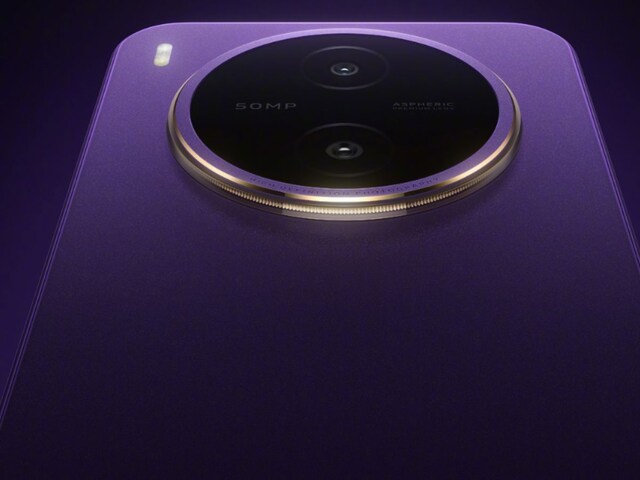 Vivo's new phone will come with 10000mAh battery, charge it once and it will last the whole day.