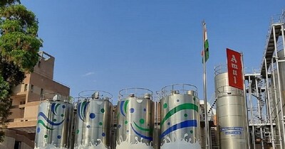 अमूल ने 2025-26 में 1 लाख करोड़ रुपये का टर्नओवर हासिल कर लिया है. (Amul)