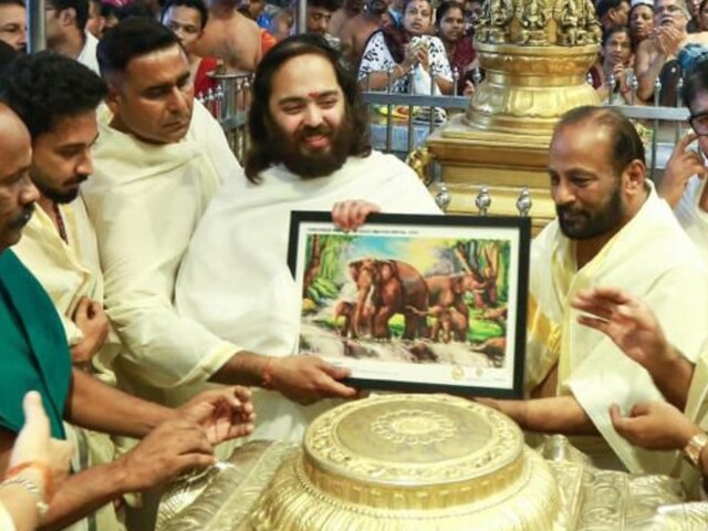 अनंत अंबानी ने मंदिर में किया 6 करोड़ का दान, पुनर्निर्माण के लिए भी 12 करोड़