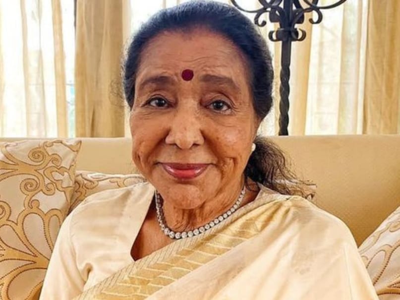 Asha Bhosle property, Asha Bhosle net worth, Asha Bhosle restaurant, Asha Bhosle business, Asha Bhosle total asset, आशा भोंसले की प्रॉपर्टी, आशा भोंसले की नेट वर्थ, आशा भोंसले की रॉयल्‍टी, आशा भोंसले का बिजनेस, आशा भोंसले के रेस्‍तरां का नाम