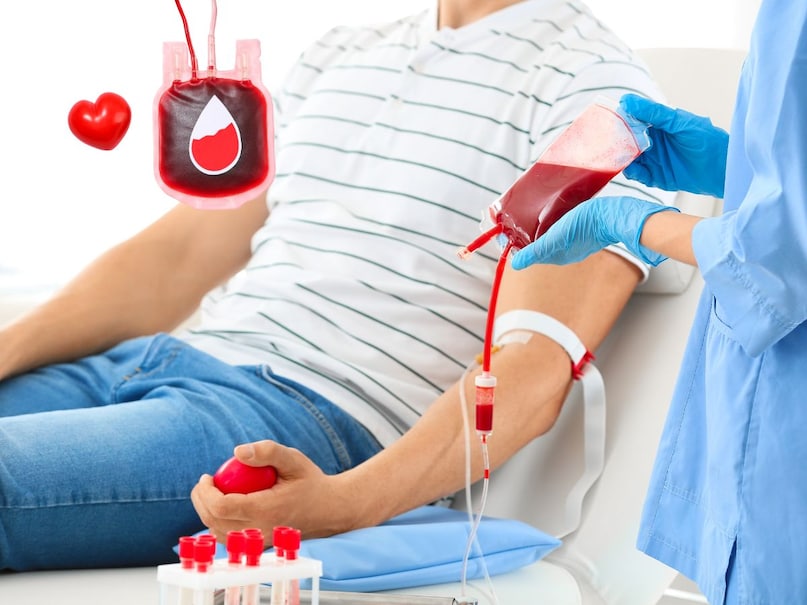 इस ब्लड ग्रुप वाले के साथ एक दिक्कत भी है. इसका लाल रक्त कोशिकाओं का आकार थोड़ा असमान्य होता है. इस कारण ये कोशिकाएं जल्दी मर जाती है. और इससे ऐसे व्यक्तियों को अक्सर खून की कमी या एनीमिया भी हो सकता है. लेकिन इसे किसी अन्य व्यक्ति का खून सेट ही नहीं करेगा. ऐसे में इस आपात काल से निपटने के लिए इसी व्यक्ति से खून पहले से निकालकर रख लिया जाता है. डॉक्टर इस ब्लड ग्रुप वाले लोगों को आयरन से भरपूर फूड को खाने की सलाह देते हैं ताकि कभी भी खून की कमी न हो.