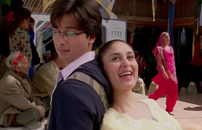 romantic song of Bollywood whose first line is Pahari, jab we met songs, popular jab we met song, jab we met song yeh ishq haye, yeh ishq haye singer shreya Ghoshal, बॉलीवुड का रोमांटिक गाना जिसकी पहली पंक्ति है पहाड़ी, जब वी मेट गाने, लोकप्रिय जब वी मेट गाना, जब वी मेट गाना ये इश्क हाय, ये इश्क हाय गायिका श्रेया घोषाल