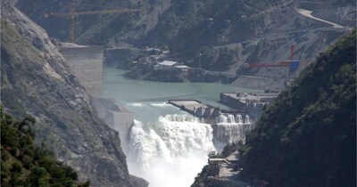 मौसम विज्ञानियों ने इस बार अल-नीनो के सक्रिय होने की चेतावनी दी है. इसका मतलब यह हुआ कि इस बार औसत से कम बारिश होने की पूरी आशंका है. ऐसे में इस बार पाकिस्‍तान में इस बार जल संकट गहरा सकता है, क्‍योंकि सिंधु जल समझौता को भारत पहले ही ठंडे बस्‍ते में डाल चुका है. (फाइल फोटो/Reuters PTI)