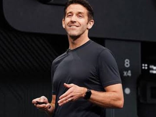 जॉन टर्नस, पर्दे के पीछे रहने वाला इंजीनियर बना ऐपल का बॉस, क्‍या है खास?