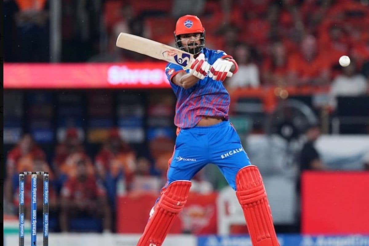 धोनी का सालों पुराना रिकॉर्ड स्वाहा...अब रैना की बारी, केएल राहुल ने एक ही पारी में तोड़ दिए माही के दो बड़े कीर्तिमान