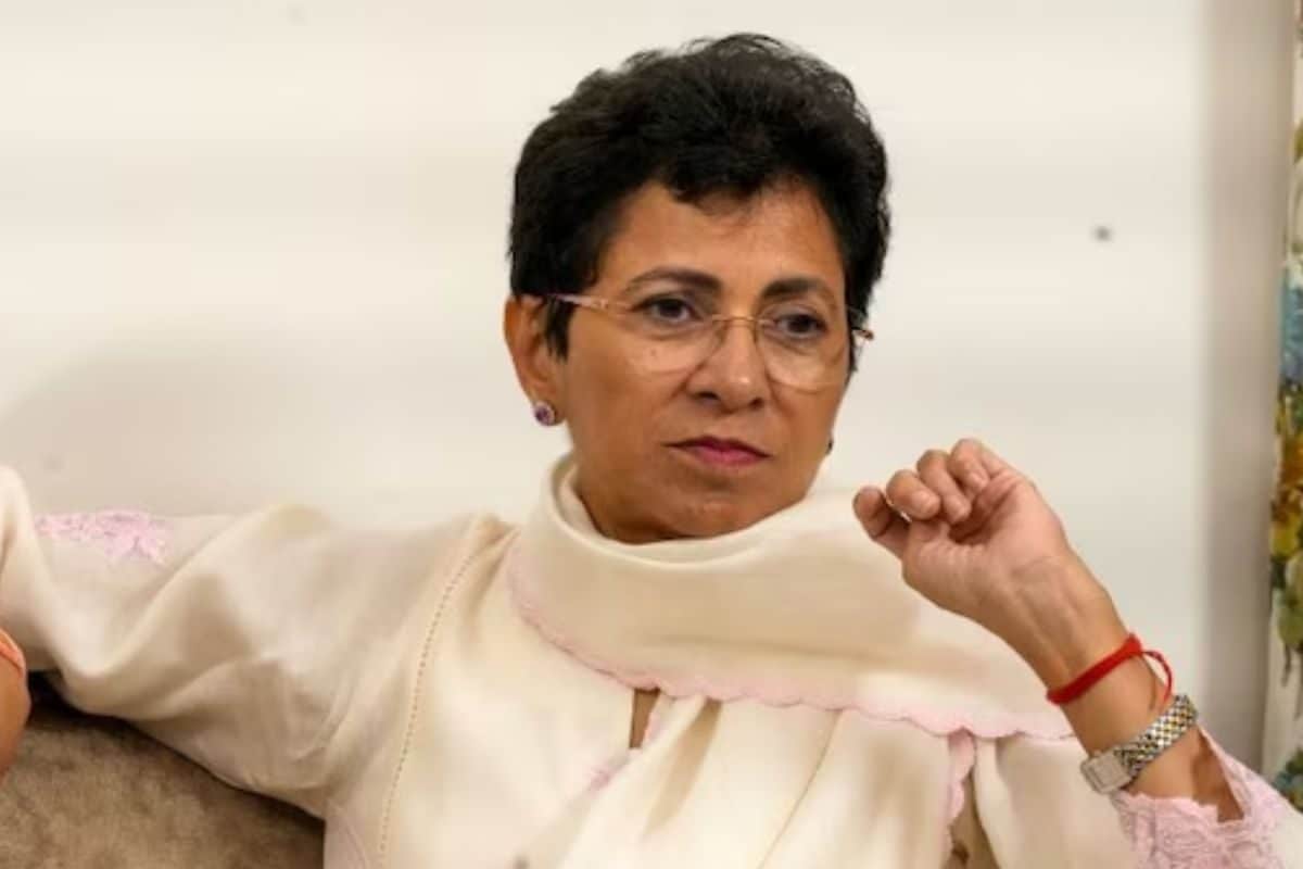 सोच-समझकर मुंह खोलो... इशारे-इशारे में कुमारी शैलजा किसको दे गईं नसीहत? मंच पर थे हरीश रावत