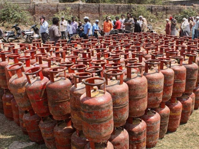 LPG पर सरकार ने वह काम कर दिया, जिसका था इंतजार, मजदूरों की टेंशन भी खत्म