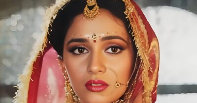 नई दिल्ली. वो बला की खूबसूरत हसीना, जिसने अक्षय कुमार की बहन बनकर दी थी, सुपरहिट फिल्म. फिर ऐसी चमकी किस्मत कि 5 साल में 17 फिल्में कर डाली.इस एक्ट्रेस की स्माइल और चेहरा काफी हद तक माधुरी से मिलने का दावा किया जाता था.