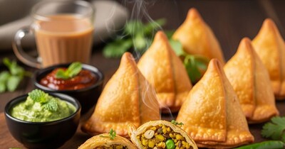 समस्तीपुर में इन दिनों आलू नही, मूंग दाल का समोसा खूब पसंद किया जा रहा है