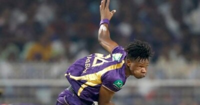 मुजरबानी ने आईपीएल के अपने दूसरे मैच में 4 विकेट लेकर पर्पल कैप छीन ली. 