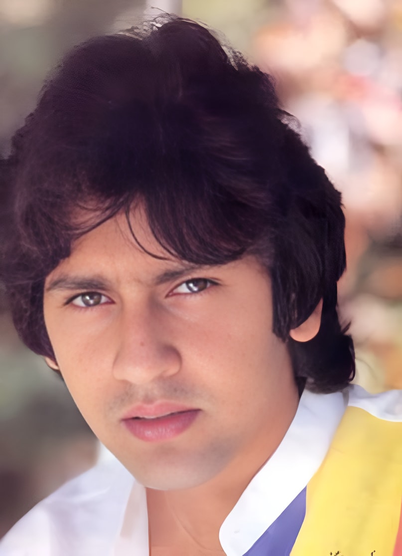 One Film Wonder Stars, Kumar Gaurav Love Story, Rahul Roy Aashiqui, Bhagyashree Maine Pyar Kiya, Sandali Sinha Tum Bin, Bollywood Career Analysis, Debut Movie Hits, Forgotten Bollywood Actors, बॉलीवुड वन फिल्म वंडर, पहली फिल्म से सुपरहिट सितारे