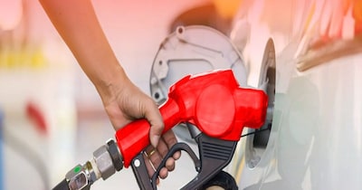 पाकिस्तानी ब्लॉगर ने दिखाई पेट्रोल की कीमतों की असलियत (इमेज- फाइल फोटो 