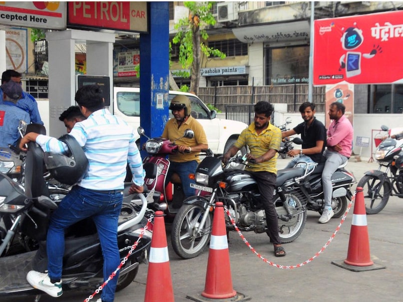 petrol price, petrol price today, diesel price, diesel price today, petrol diesel price, petrol diesel price today, पेट्रोल डीजल की कीमत, पेट्रोल की कीमत, डीजल की कीमत, पटना में पेट्रोल की कीमत, नोएडा में पेट्रोल की कीमत, गाजियाबाद में पेट्रोल की कीमत petrol price, petrol price today, diesel price, diesel price today, petrol diesel price, petrol diesel price today, पेट्रोल डीजल की कीमत, पेट्रोल की कीमत, डीजल की कीमत, पटना में पेट्रोल की कीमत, नोएडा में पेट्रोल की कीमत, गाजियाबाद में पेट्रोल की कीमत