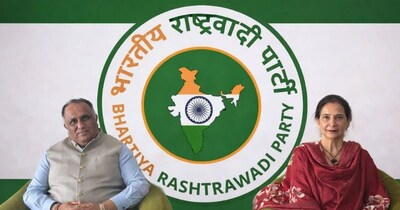 पंजाब में चुनाव से करीब एक साल पहले नवजोत कौर सिंधू ने अपनी पार्टी बनाई है. 