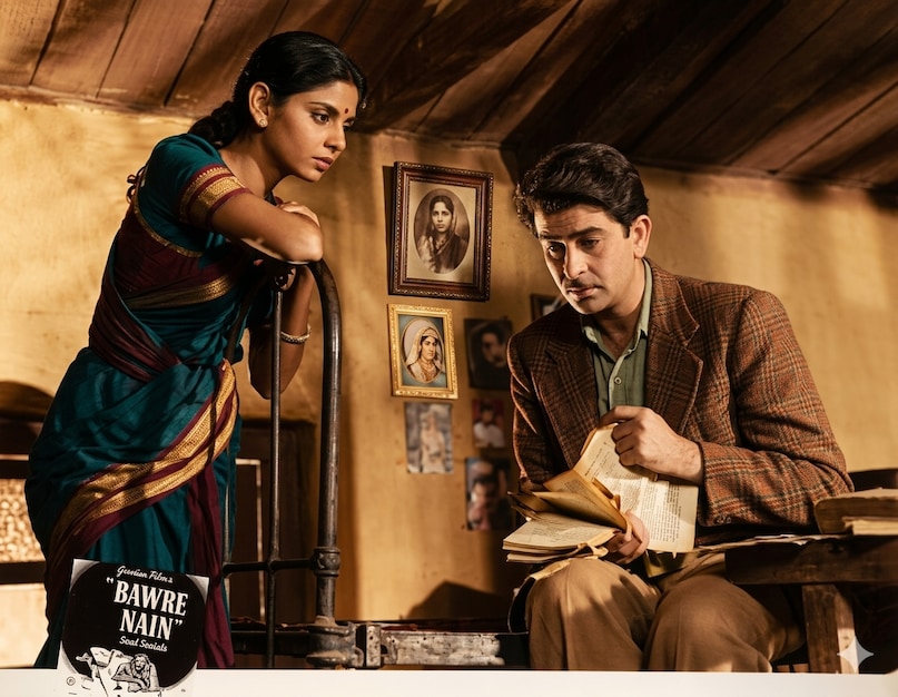 Kedar Sharma, Kedar Sharma Lucky Chawani, Raj Kapoor, Madhubala, Geeta Bali, Bharat Bhushan and music director Roshan, केदार शर्मा, केदार शर्मा लकी चवन्नी, राज कपूर, मधुबाला