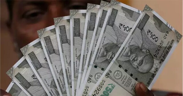 ₹299 का ड्रेस और ₹100000 का भुगतान, नर्स का पर्स ऐसे हुआ खाली - rupees ...