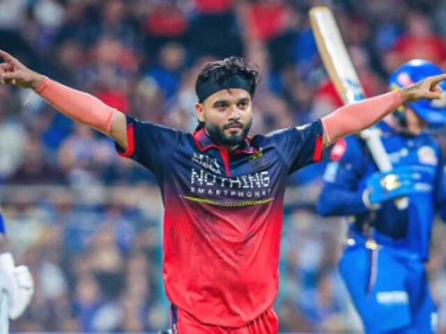 Turning Point: That magical over of Suyyash Sharma... became the turning point of Mumbai's defeat 