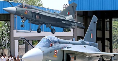 एयर फोर्स ने 180 तेजस मार्क-1ए फाइटर जेट का ऑर्डर दिया है. 