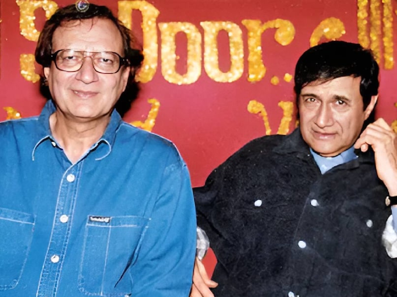 hema malini johny mera naam film, producer Gulshan Rai Superhit Moives, dev anand johny mera naam film, johny mera naam film release date, johny mera naam film songs, johny mera naam film hema malini, Kishore Kumar song johny mera naam, kishore kumar Superhit Songs, pal bhar ke liye koe hume pyar kar le song Kishore kumar, johny mera naam film director name, johny mera naam film budget, johny mera naam film collection, johny mera naam film hit or flop, dev anand vijay anand relations, lyrics pal bhar ke liye kishore kumar usha khanna