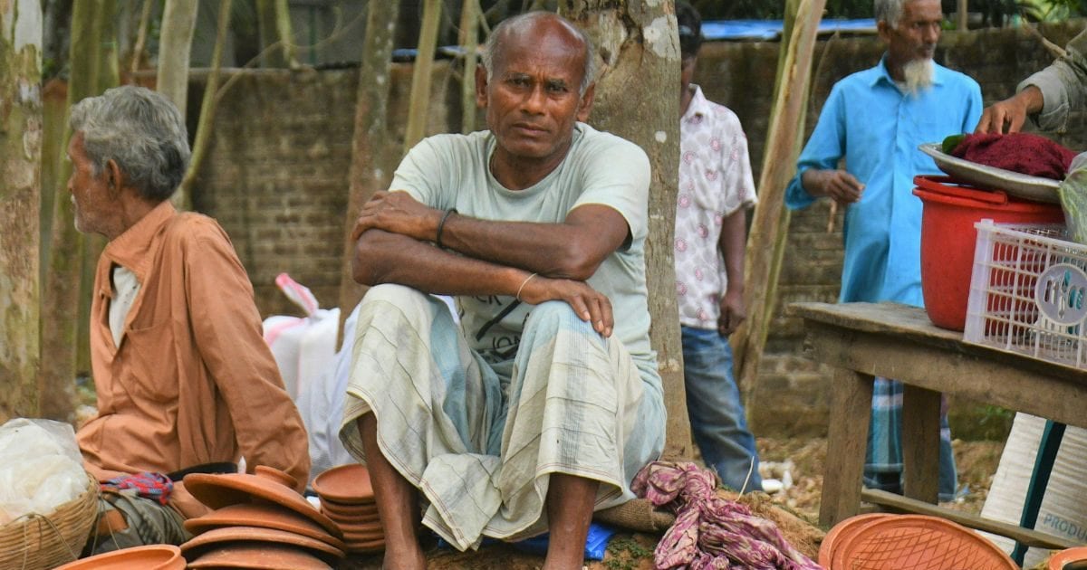 पढ़कर यकीन नहीं हो रहा! भारत कृषि प्रधान देश और गांवों में 46 फीसदी परिवारों के पास कोई जमीन नहीं, 10% का आधे पर कब्जा