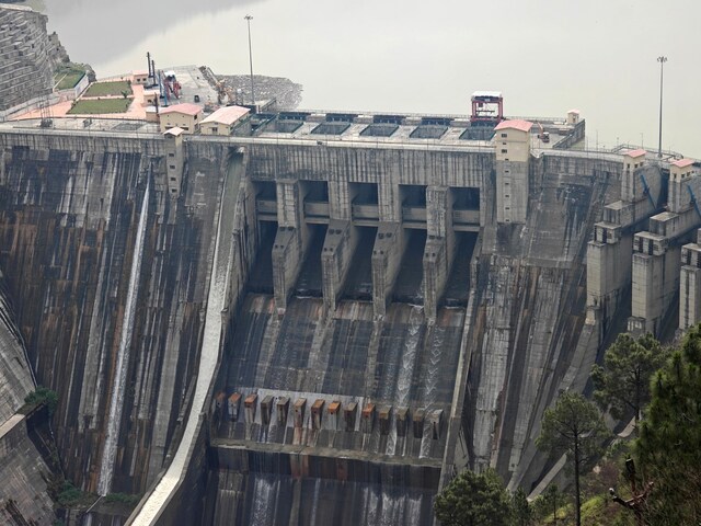 Pakistan Indus Water: India Pakistan Tension News | India Pakistan Water  Sharing- गर्मी आते ही बेचैन हुआ पाकिस्तान, सिंधु के पानी के लिए गिड़गिड़ाया  - News18 हिंदी