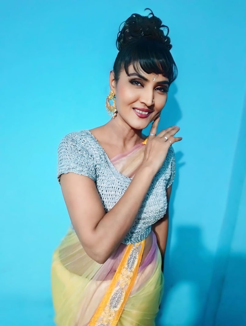 Mamta Kulkarni Divya Bharti arrogant, Dancer Rubina Khan Bollywood secrets, Background dancers short clothes double payment, Sanjay Dutt Mithun Chakraborty friendly nature, 90s Bollywood actresses attitude on set, ममता कुलकर्णी दिव्या भारती, बैकग्राउंड डांसर रुबीना खान का खुलासा, बॉलीवुड डांसर छोटे कपड़े डबल फीस, संजय दत्त मिथुन चक्रवर्ती, 90 के दशक के बॉलीवुड स्टार्स का बर्ताव Mamta Kulkarni Divya Bharti arrogant, Dancer Rubina Khan Bollywood secrets, Background dancers short clothes double payment, Sanjay Dutt Mithun Chakraborty friendly nature, 90s Bollywood actresses attitude on set, ममता कुलकर्णी दिव्या भारती, बैकग्राउंड डांसर रुबीना खान का खुलासा, बॉलीवुड डांसर छोटे कपड़े डबल फीस, संजय दत्त मिथुन चक्रवर्ती, 90 के दशक के बॉलीवुड स्टार्स का बर्ताव