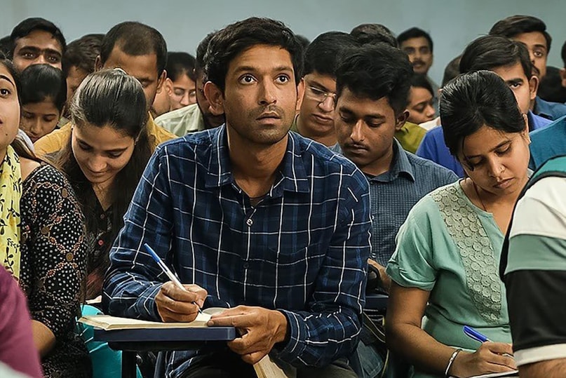 superhit hindi movies based on novels, 3 Idiots, Parineeta, Devdas, Guide, 12th Fail, 2 States, 2 States, aamir khan movie, thalapathy vijay movie, alia bhatt movie, dev anand waheeda rehman movie, aishwarya rai movie, नॉवेल पर बनी सुपरहिट फिल्में, Bollywood hit movies,