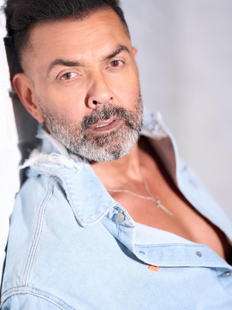 Opening up about that difficult phase, Bobby Deol mentioned, “I gave up. I started pitying myself and just took up drinking a lot. I was just sitting at home and I used to keep cursing and saying ‘Why don’t people take me? I am good.’ I think I became very negative about everything. I used to sit at home, my wife would work. And suddenly I heard my son saying ‘Mom, papa sits at home and you go to work everyday.’ And then something snapped in me and I said ‘No, I can’t do this anymore’.” 