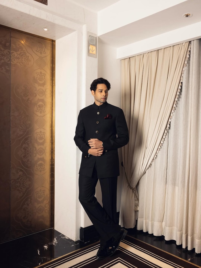 8. Siddhant ChaturvediSince his breakout as MC Sher in Gully Boy, Siddhant Chaturvedi has balanced charisma with strong performances. From Gehraiyaan to Kho Gaye Hum Kahan, he has proven he can move between romance and intensity with ease. What’s next: Dil Ka Darwaaza Khol Na Darling and a new Abhishek Chaubey project.