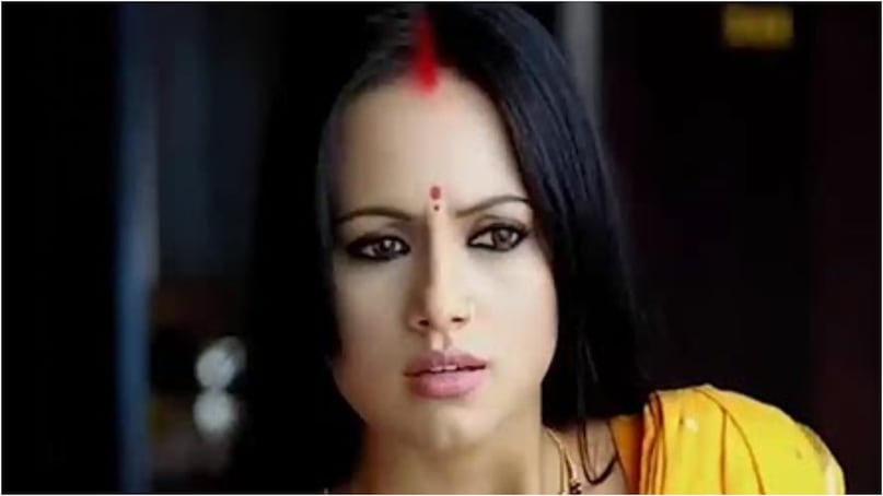 One of her commercials turned into one of the biggest controversies of her career. In 2007, she appeared in a widely discussed advertisement for the men’s innerwear brand, where she was seen washing underwear in a suggestive manner. The commercial quickly grabbed attention across the country, sparking debates over obscenity and content in advertising. Amid growing backlash, the ad was eventually banned by the Indian government on grounds of alleged sexual vulgarity and indecency, making it one of the most talked-about commercials of that time.