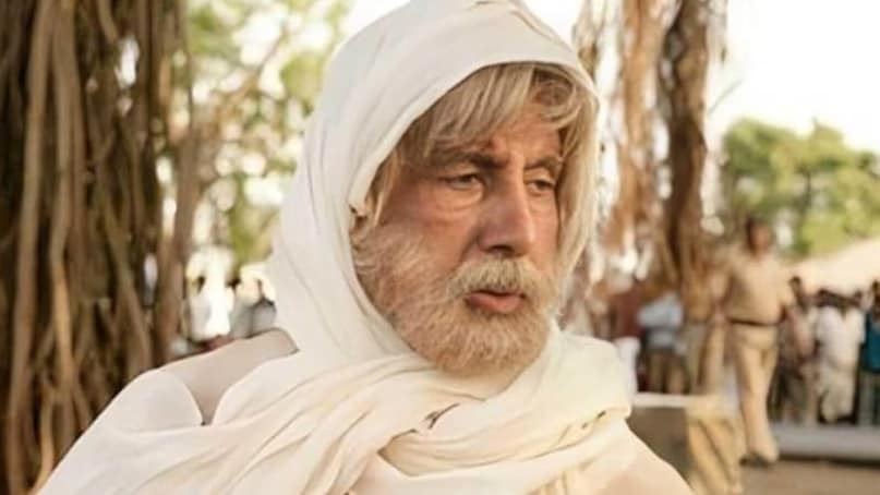 Shoebite: Amitabh Bachchan's film Shoebite never released as it got stuck in legal issues. Directed by Shoojit Sircar, the film was completed around 2012. In 2019, the actor once again requested makers to sort their differences and release the film. The superstar tweeted, "please please please .. its a great story.” Shoebite' is based on M Night Shyamalan's 1992 script 'Labor of Love'. It revolves around Amitab Bachchan’s character of John Pereira, a sexagenarian who sets out on a journey of self-discovery after his wife falls into a coma. 