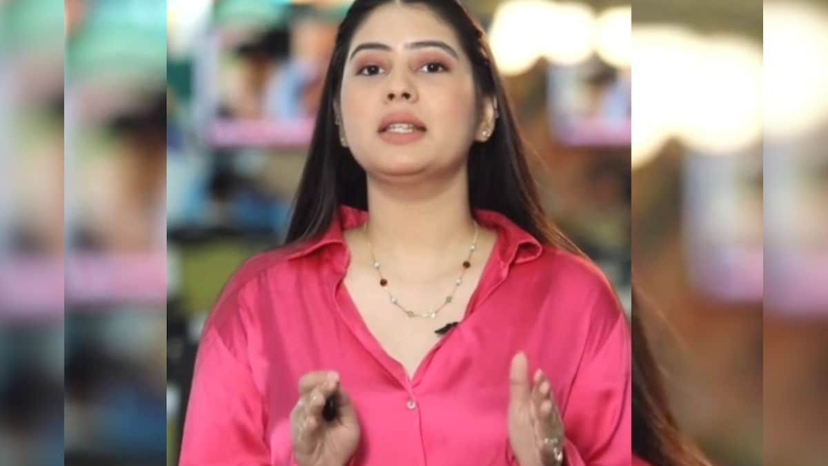 शादी के 4 साल बाद मौनी रॉय का हुआ तलाक! देखें वीडियो.. शादी के 4 साल बाद मौनी रॉय का हुआ तलाक! देखें वीडियो..