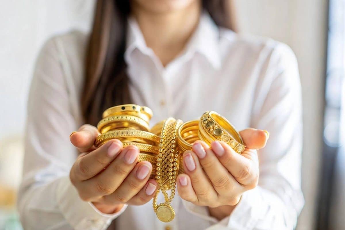Gold Loan : सोना खरीदना छोड़ अब गिरवी रख रहे लोग मई में 70 फीसदी बढ़ गया गोल्ड लोन का क्रेज
