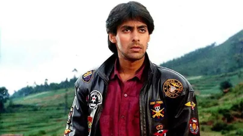 At that time, the actor was just 19-year-old and had not made his debut in the Hindi film industry.