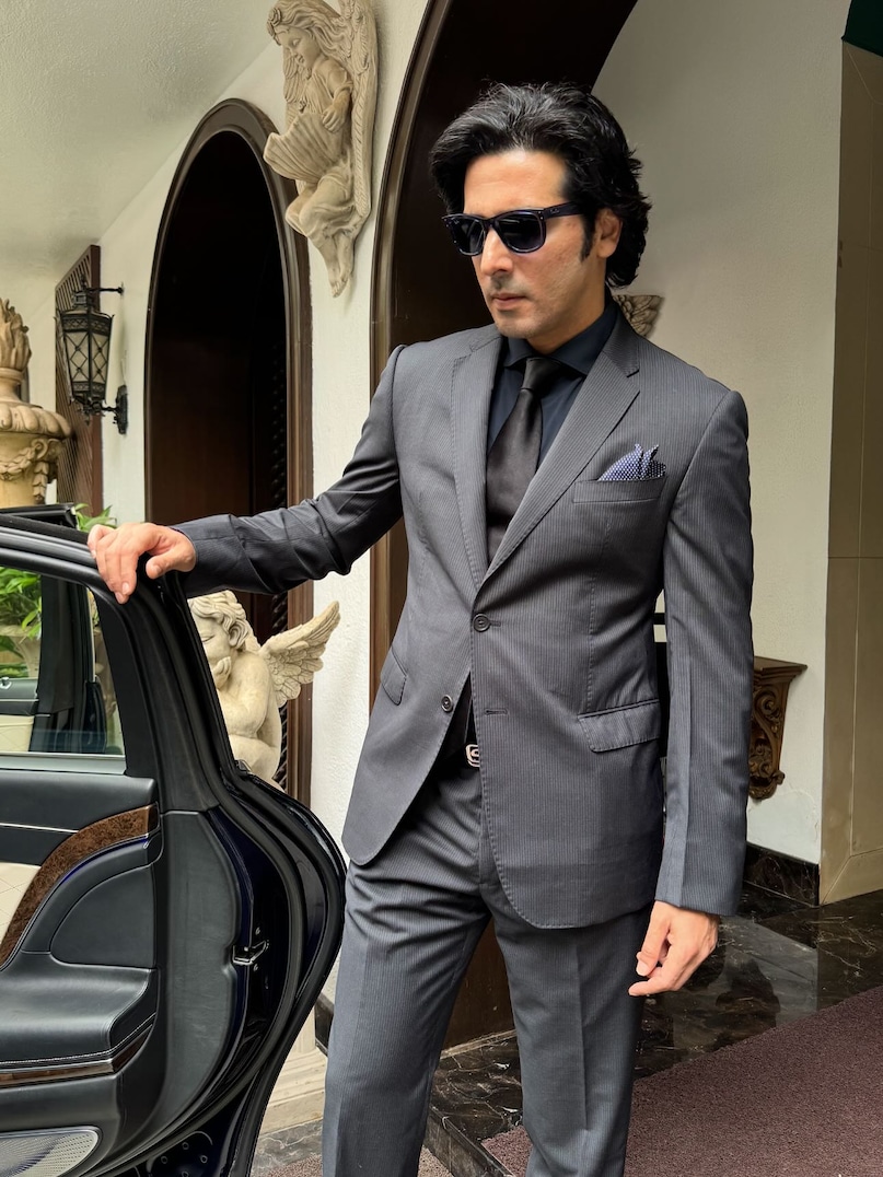 Zayed Khan, Shah Rukh Khan, Main Hoon Na, Sanjay Khan, Zayed Khan Career, Zayed Khan Career downfall Zayed Khan, Shah Rukh Khan, Main Hoon Na, Sanjay Khan, Zayed Khan Career, Zayed Khan Career downfall