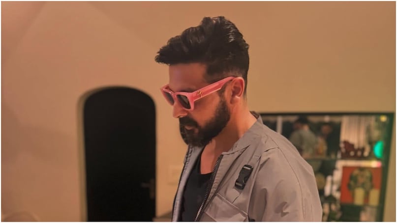 Zayed Khan, Shah Rukh Khan, Main Hoon Na, Sanjay Khan, Zayed Khan Career, Zayed Khan Career downfall Zayed Khan, Shah Rukh Khan, Main Hoon Na, Sanjay Khan, Zayed Khan Career, Zayed Khan Career downfall