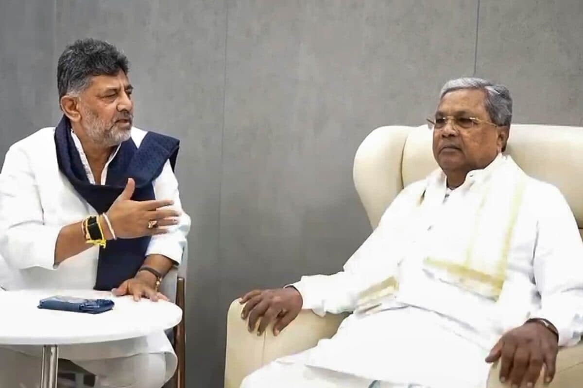 OPINION: सिद्धारमैया का 'त्‍याग' भी कांग्रेस को सोने नहीं देगा, जाते-जाते उन्‍होंने गांधी फैम‍िली की नींव में छेद कर दी