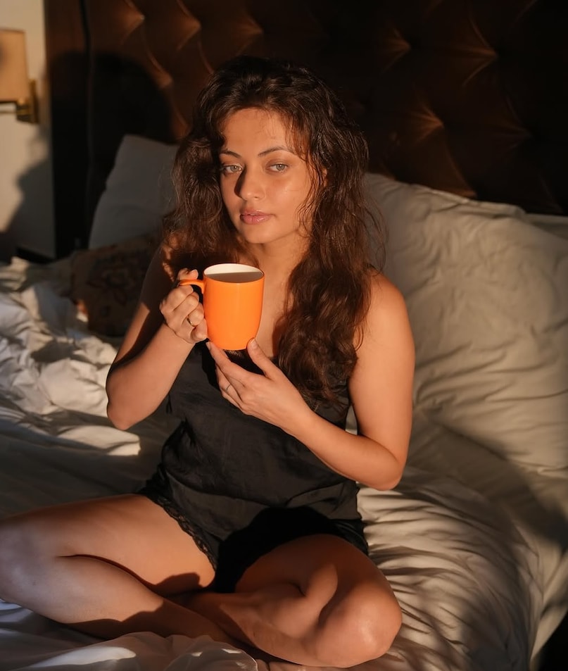 Sneha Ullal Aishwarya Rai Lookalike, sneha Ullal Autoimmune Disorder, Salman Khan Lucky Movie Heroine, Sneha Ullal South Movies Success, Sneha Ullal Aishwarya Rai, स्नेहा उल्लाल कमबैक, ऐश्वर्या राय की हमशक्ल, सलमान खान की फिल्म लकी की हीरोइन, बॉलीवुड एक्ट्रेस स्नेहा उल्लाल, स्नेहा उल्लाल की तेलुगु हिट फिल्में Sneha Ullal Aishwarya Rai Lookalike, sneha Ullal Autoimmune Disorder, Salman Khan Lucky Movie Heroine, Sneha Ullal South Movies Success, Sneha Ullal Aishwarya Rai, स्नेहा उल्लाल कमबैक, ऐश्वर्या राय की हमशक्ल, सलमान खान की फिल्म लकी की हीरोइन, बॉलीवुड एक्ट्रेस स्नेहा उल्लाल, स्नेहा उल्लाल की तेलुगु हिट फिल्में