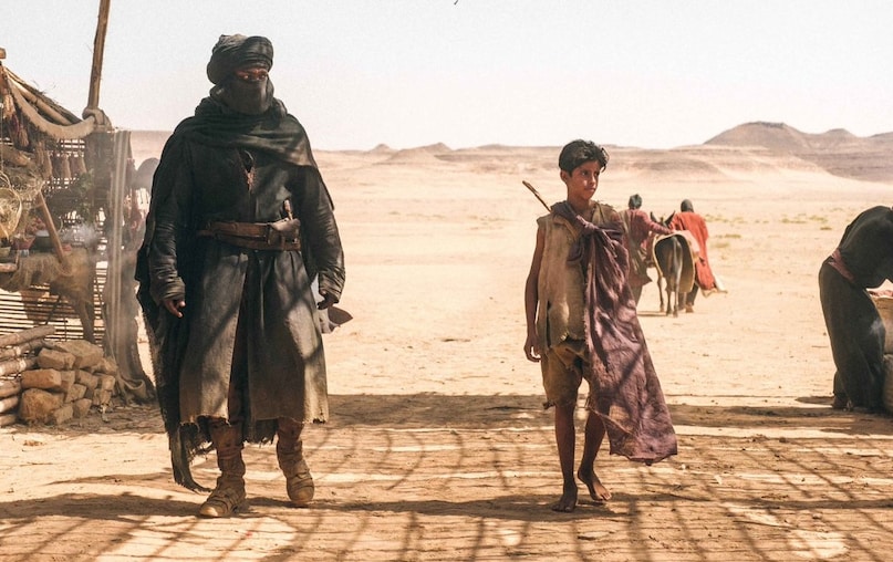 Desert Warrior Box Office Bomb, Biggest Box Office Failure History, Anthony Mackie Desert Warrior Budget, Highest Loss for Feature Film, Desert Warrior Collection vs Budget, सबसे बड़ी फ्लॉप फिल्म, डेजर्ट वॉरियर बॉक्स ऑफिस, सिनेमाई इतिहास का सबसे बड़ा घाटा, 1400 करोड़ की फिल्म फ्लॉप, एंथनी मैकी डेजर्ट वॉरियर